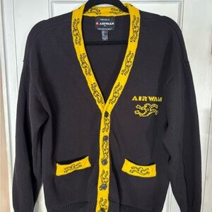 Forever 21 x Air Walk Black and Yellow Men's